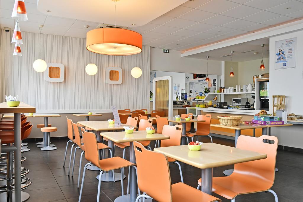 Ibis Budget Saint-Quentin Centre Gare エクステリア 写真